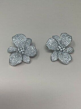 Shashi | Eden Earrings